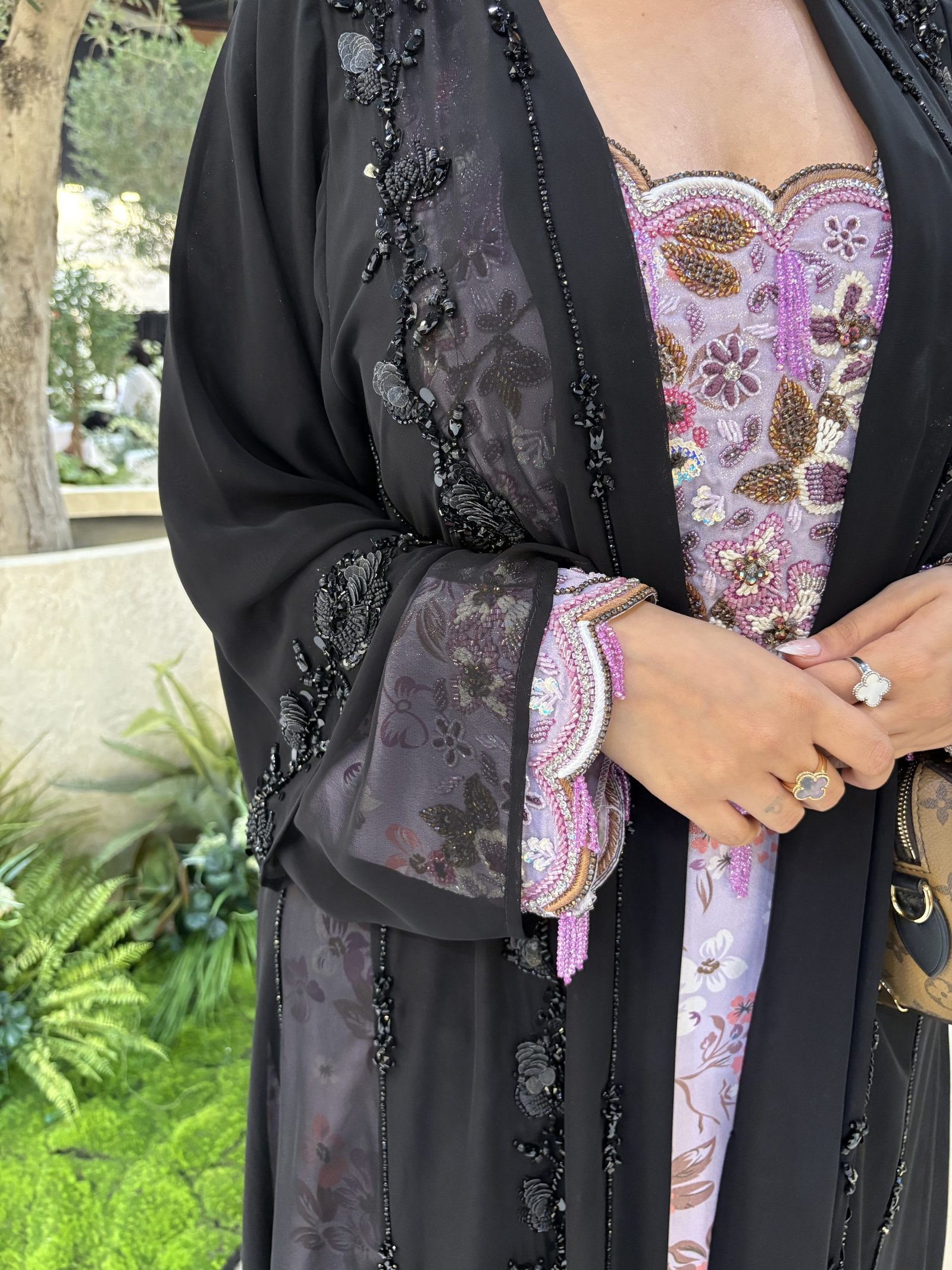 Royal abaya - الصورة 2