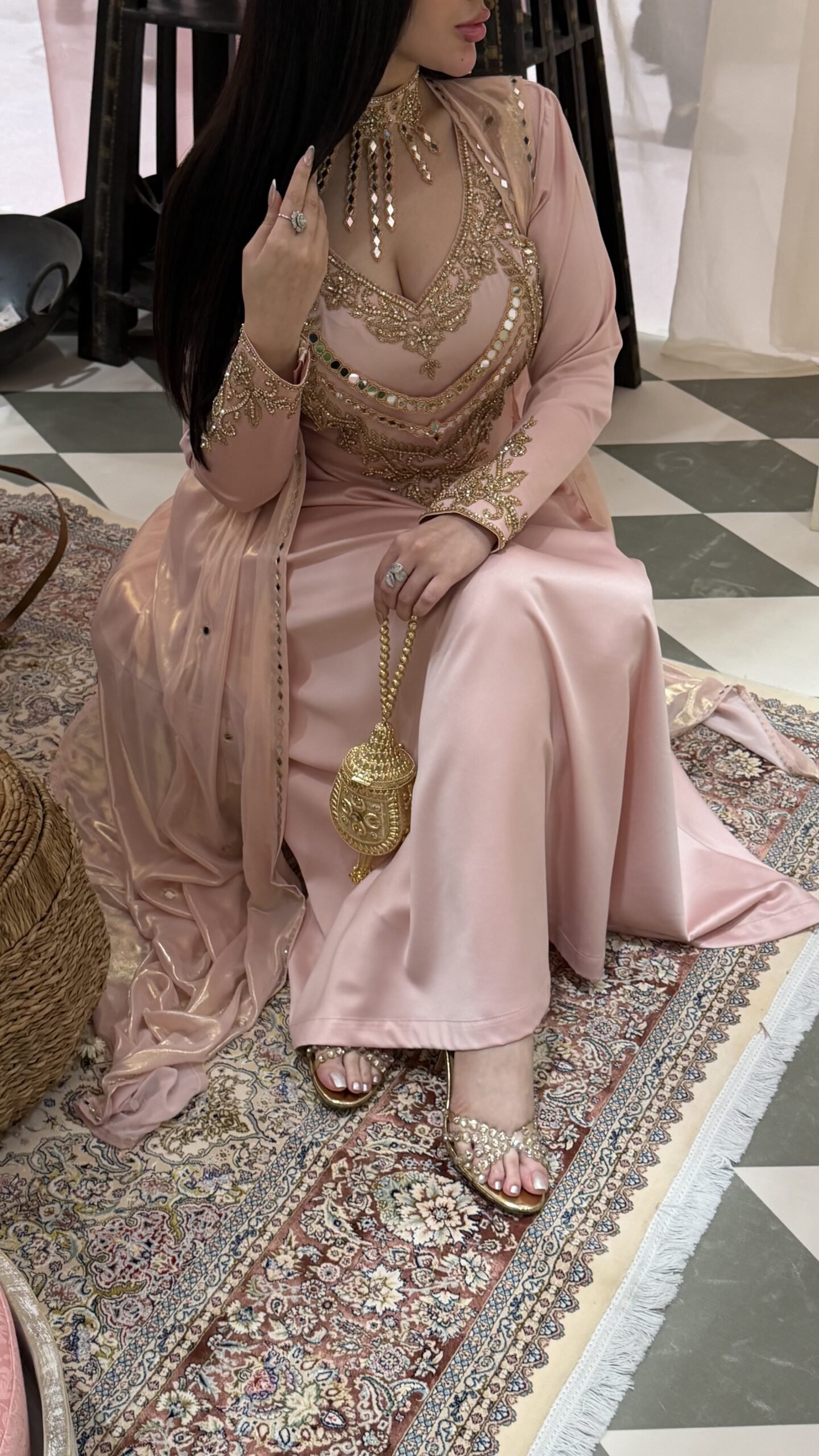 Mirror pinky - الصورة 3