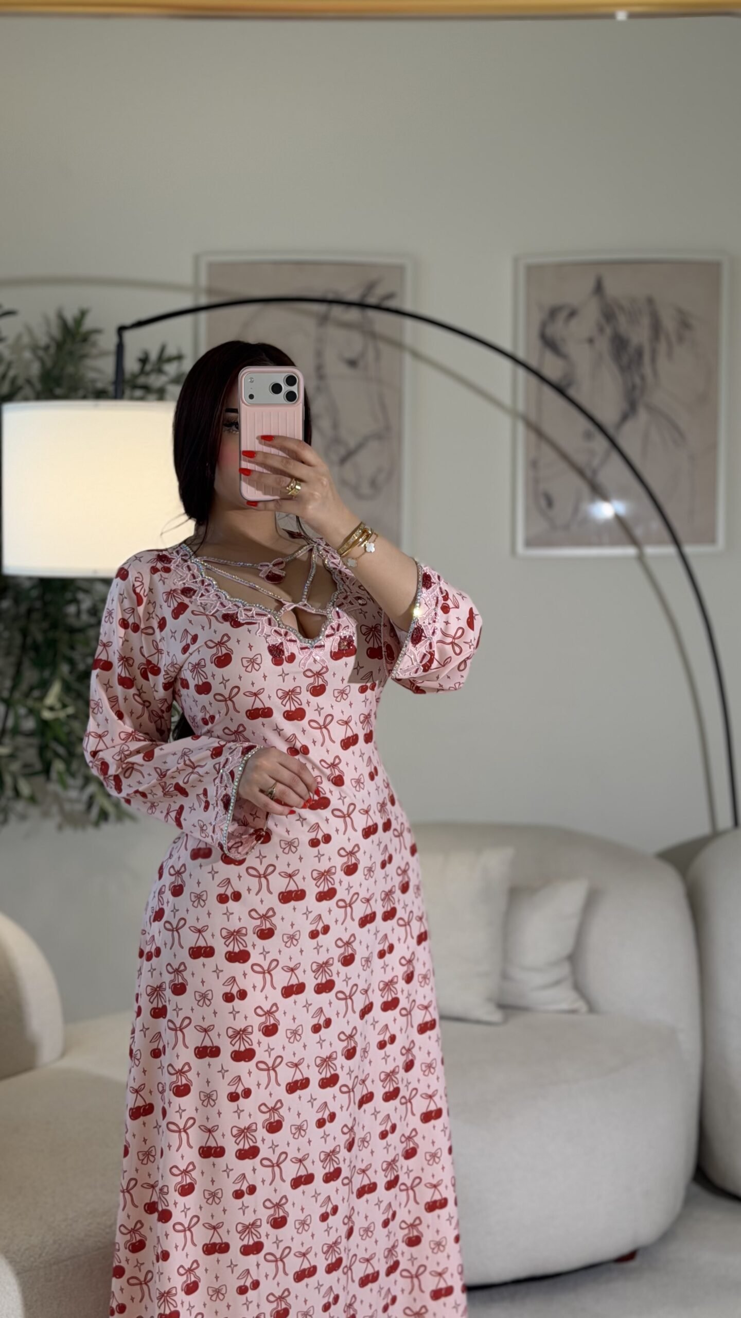 Cherry 🍒 - الصورة 3